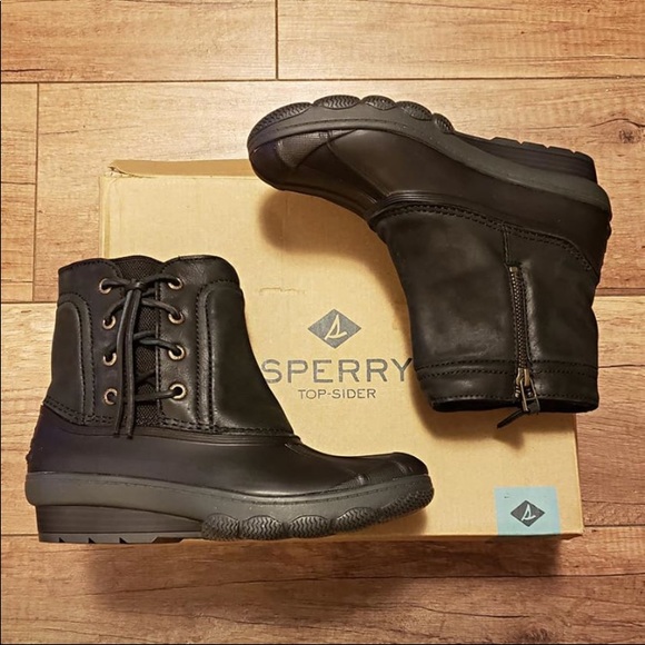 sperry saltwater wedge boots